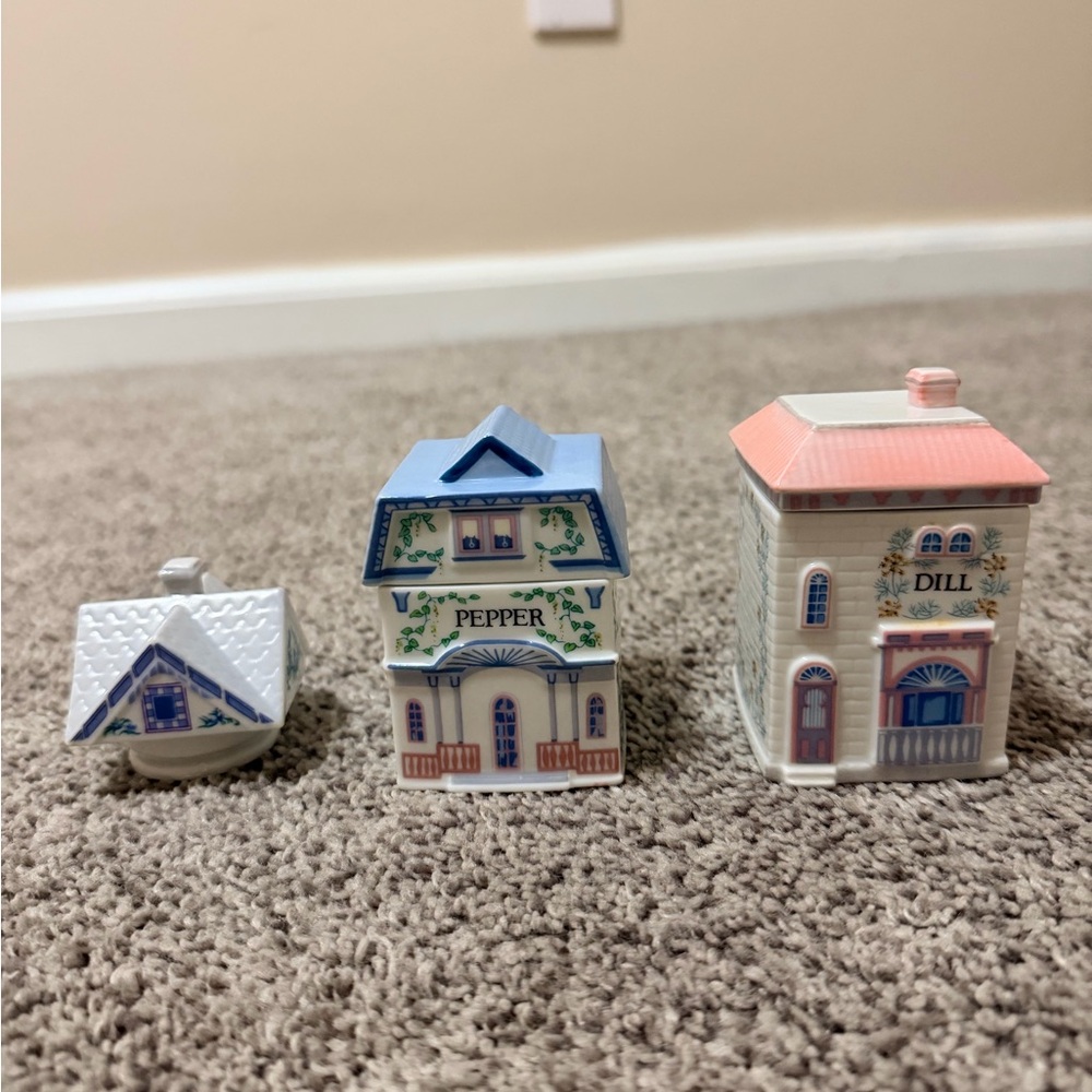 Lenox Porcelain 1989 Spice Village Houses - Dill, Pepper, Rosemary Lid